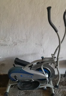 Orbitrek exercise machine