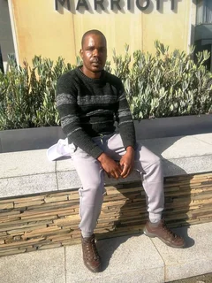 Am Looking for a job