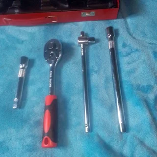 AIYI 24 Piece 1/2-Inch Socket Set in Red Metal Case AY187-015