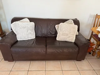 Couch - Ad posted by Edson4648