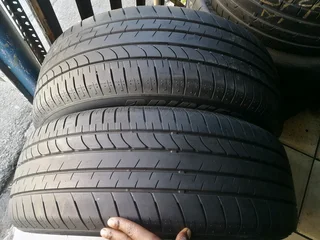 2x 235/55/R20 BRIDGESTONE DUELER H/L TYRES 95%THREAD LIFE CALL NATAL 0783564464