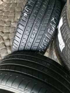 X3 BMW TYRES FOR SALE 2x 275/35/R21 BRIDGESTONE ALENZA RUNFLAT HIGH PERFORMANCE TYRES CALL NATAL