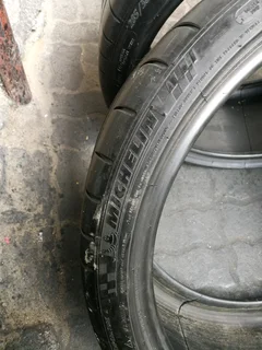 2x 285/30/R20 MICHELIN PILOT SUPER SPORT TYRES HIGH PERFORMANCE TYRES CALL NATAL 0783564464