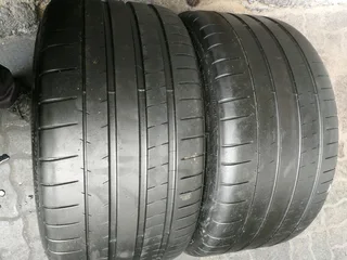 2x 285/30/R20 MICHELIN PILOT SUPER SPORT TYRES HIGH PERFORMANCE TYRES CALL NATAL 0783564464