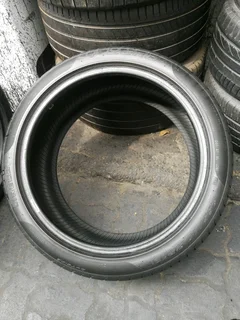 2x 255/40/R19 PIRELLI P ZERO 95%THREAD LIFE CALL NATAL 0783564464