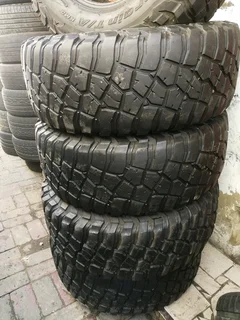 4x 285/70/r17 Bf Goodrich Mud-terrain A/t High Performance Tyres Call Natal 0783564464 Is Available