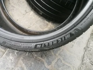 2x 255/30/R19 MICHELIN PILOT SPORT 4 S HIGH PERFORMANCE TYRES CALL NATAL 0783564464 IS AVAILABLE NOW