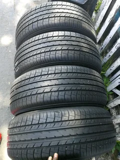 4x 215/55/r17 Yokohama 95%thread Life Call Natal 0783564464 Lake New Tyres