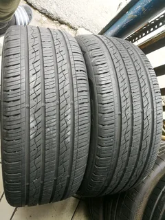 2x 245/45/R19 KUMHO TYRES 95%THREAD LIFE CALL NATAL 0783564464 IS AVAILABLE NOW