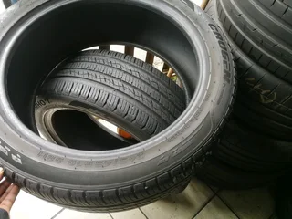 2x 245/45/R19 KUMHO TYRES 95%THREAD LIFE CALL NATAL 0783564464 IS AVAILABLE NOW