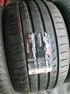 4x 285/35/R18 YOKOHAMA TYRES IS AVAILABLE NOW IN STOCK CALL NATAL 0783564464
