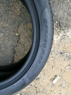 2x 275/40/R22 PIRELLI P ZERO RUNFLAT TYRES 90%THREAD LIFE CALL NATAL 0783564464 WE DO DENVERY