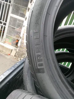 2x 315/35/R21 PIRELLI P ZERO 98%THREAD LIFE CALL NATAL 0783564464