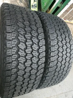 2x 265/60/R18 GOODYEAR WHARANGLER KEVLAR LIKE NEW TYRES CALL NATAL 0783564464