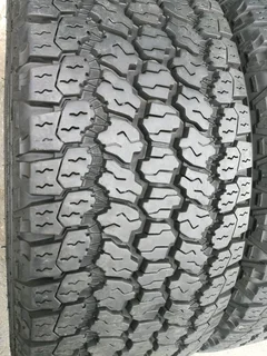 2x 265/60/R18 GOODYEAR WHARANGLER KEVLAR LIKE NEW TYRES CALL NATAL 0783564464