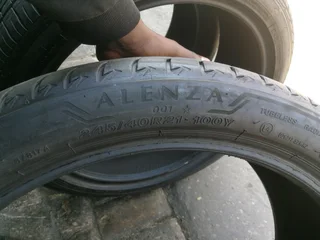 2x 245/40/R20 BRIDGESTONE ALENZA RUNFLAT 95%THREAD LIFE CALL NATAL 0783564464