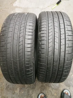 2x 245/45/R19 PIRELLI P ZERO 98%THREAD LIFE CALL NATAL 0783564464 IS AVAILABLE NOW