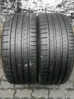 2x 285/35/r23 Pirelli P Zero Normal Tyres 98%thread Life Like New Tyres Call Natal 0783564464