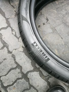 2x 285/35/R23 PIRELLI P ZERO NORMAL TYRES 98%THREAD LIFE LIKE NEW TYRES CALL NATAL 0783564464