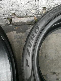 2x 285/35/R23 PIRELLI P ZERO NORMAL TYRES 98%THREAD LIFE LIKE NEW TYRES CALL NATAL 0783564464