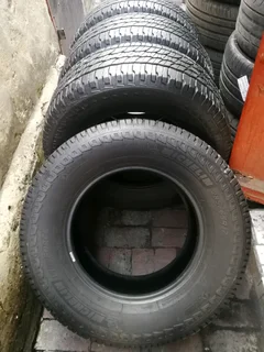 4x 285/65/R17 MICHELIN TYRES 95%THREAD LIFE CALL NATAL 0783564464 WE DO DENVERY NO PLUS NO PATCH