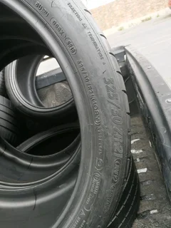 X5 Bmw Tyres 325/30/r21 Michelin Pilot Sport Cup 2 Tyres 95%thread Life Call Natal 0783564464
