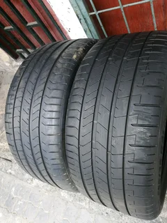 2x 285/35/r21 Pirelli P Zero 99%thread Life Like New Tyres Call Natal 0783564464 No Plus No Patch