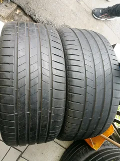 2x 255/35/r21 Bridgestone Turanza 95%thread Life Call Natal 0783564464 Is Available Now