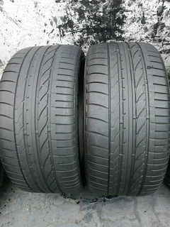 2x 305/40/r20 Bridgestone Dueler H/p Tyres 90%thread Life Call Natal 0783564464 Is Available Now