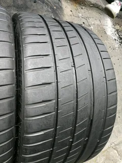 M5 BMW TYRES FOR SALE 305/30/R20 MICHELIN PILOT SPORT 4 S TYRES 98%THREAD LIFE CALL NATAL 0783564464