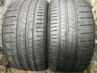 2x 315/30/R22 PIRELLI P ZERO NORMAL TYRES 98%THREAD LIFE CALL NATAL 0783564464