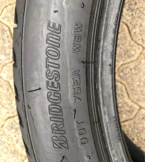 2x 285/40/R20 BRIDGESTONE ALENZA RUNFLAT TYRES CALL NATAL 0783564464 IS AVAILABLE NOW