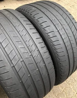 2x 285/40/R20 BRIDGESTONE ALENZA RUNFLAT TYRES CALL NATAL 0783564464 IS AVAILABLE NOW