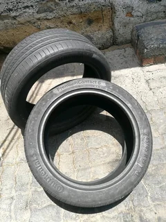 2x 245/45/R19 CONTINENTAL PREMIUM CONTACT 6 TYRES 90%THREAD LIFE CALL NATAL 0783564464