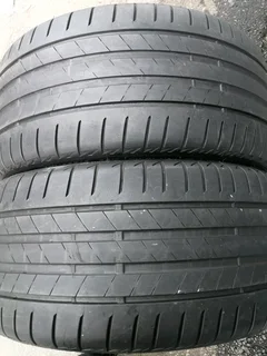 F30 BMW TYRES 2x 255/35/R19 BRIDGESTONE TURANZA RUNFLAT TYRES CALL NATAL 0783564464 IS AVAILABLE NOW