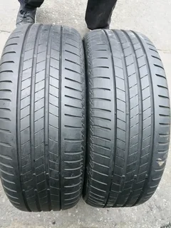 2x 195/55/R16 BRIDGESTONE TURANZA NORMAL TYRES CALL NATAL 0783564464 IS AVAILABLE NOW