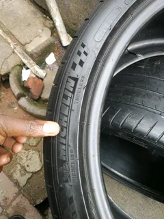 2x 295/30/R20 MICHELIN PILOT SPORT CUP 2 TYRES CALL NATAL 0783564464