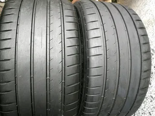 2x 265/35/R20 MICHELIN PILOT SPORT 4 S TYRES 98%THREAD LIFE CALL NATAL 0783564464 IS AVAILABLE NOW