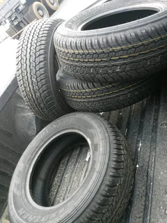 4x 265/65/R17 DUNLOP GRANDTREK AT TYRES CALL NATAL 0783564464 IS AVAILABLE NOW IN STOCK