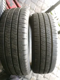2x 215/65/r17 Kumho Tyres Is Available Now In Stock Call Natal 0783564464