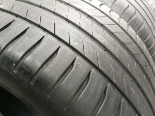 4x 295/40/R20 MICHELIN LATITUDE SPORT 3 TYRES 95%THREAD LIFE CALL NATAL 0783564464