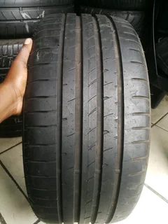 255/35/r19 Goodyear Eagle F1 Runflat Tyres 95%thread Life Call Natal 0783564464