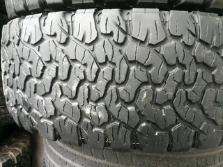 4x 265/60/R18 BF GOODRICH ALL-TERRAIN A/T KO2 CALL NATAL 0783564464 IS AVAILABLE NOW IN STOCK