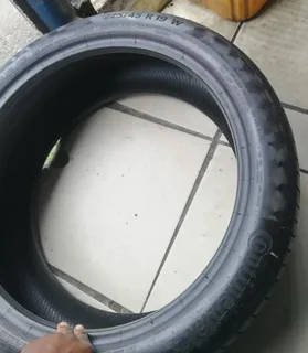 2x 225/45/R19 CONTINENTAL PREMIUM CONTACT 6 SSR RUNFLAT TYRES CALL NATAL 0783564464
