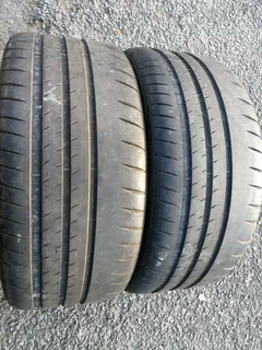2x 235/35/R19 MICHELIN PILOT SPORT CUP 2 TYRES 98%THREAD LIFE CALL NATAL 0783564464 IS AVAILABLE NOW