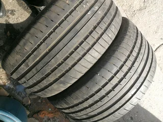 2x 275/35/r19 Goodyear Eagle F1 Runflat Tyres Call Natal 0783564464