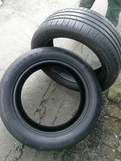2x 235/50/R18 CONTINENTAL NORMAL TYRES 95%THREAD LIFE CALL NATAL 0783564464