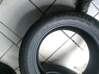 2x 255/55/R20 GOODYEAR WHARANGLER TERRITORY HTS TYRES 95%THREAD LIFE CALL NATAL 0783564464