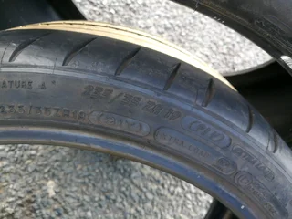 2x 235/35/R19 MICHELIN PILOT SPORT CUP 2 TYRES 98%THREAD LIFE CALL NATAL 0783564464