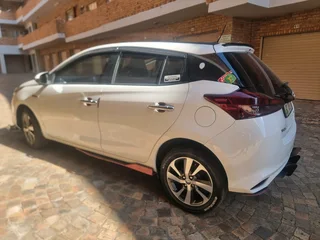Toyota yares 2018